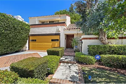 25962 Ernestine Court, Laguna Hills, CA 92653 - Photo 3