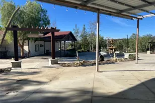 37220 Quarter Valley Rd, Temecula, CA 92592 - Photo 15