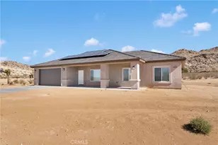 15561 Desert Star, Apple Valley, CA 92307 - Photo 3