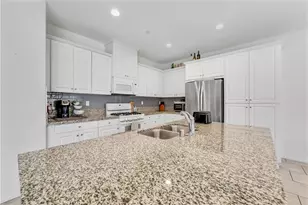 24246 Hazelnut, Murrieta, CA 92562 - Photo 7