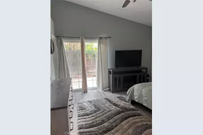 3370 Hollowood Court, Riverside, CA 92503 - Photo 9