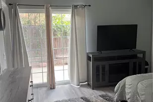 3370 Hollowood Ct, Riverside, CA 92503 - Photo 9
