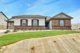 35877 Wildwood Crest Dr, Yucaipa, CA 92399 - Photo 1