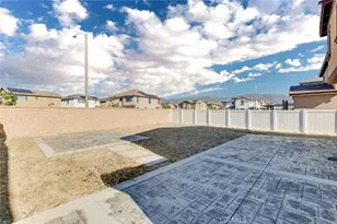 2526 Gunner Ridge, Rialto, CA 92377 - Photo 33