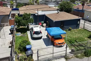 6674 Easton, East Los Angeles, CA 90022 - Photo 5