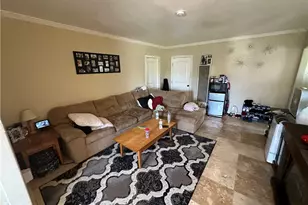 6674 Easton, East Los Angeles, CA 90022 - Photo 13