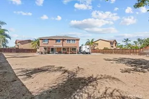 19883 San Juan Capistrano Ct, Riverside, CA 92508 - Photo 31