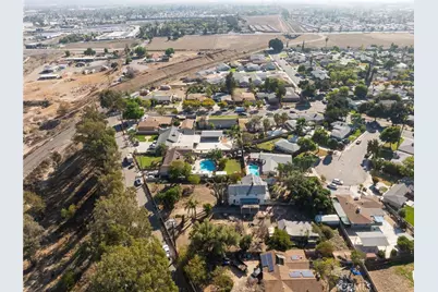 698 Terrace Road, San Bernardino, CA 92410 - Photo 53