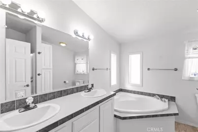 140 W Pioneer #100, Redlands, CA 92374 - Photo 33