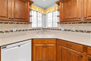 140 W Pioneer, Redlands, CA 92374 - Photo 17