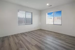 16105 Tawney Ridge Ln, Victorville, CA 92394 - Photo 15