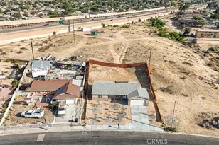 16105 Tawney Ridge Ln, Victorville, CA 92394 - Photo 23