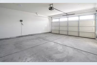 16105 Tawney Ridge Ln, Victorville, CA 92394 - Photo 19