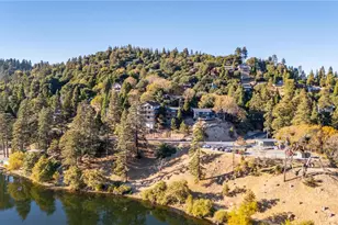 24375 Zurich Dr, Crestline, CA 92325 - Photo 9
