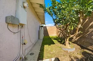 10384 Hole, Riverside, CA 92505 - Photo 43