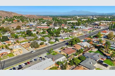 10384 Hole, Riverside, CA 92505 - Photo 15