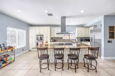 7813 Santa Angela, Highland, CA 92346 - Photo 15