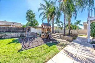 7813 Santa Angela, Highland, CA 92346 - Photo 41