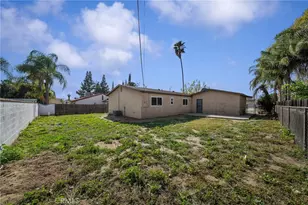 265 S Lamarr St, Rialto, CA 92376 - Photo 5