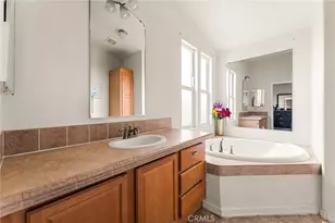 138 Sir Damas Dr, Riverside, CA 92507 - Photo 27