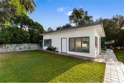 3024 Pine, Riverside, CA 92501 - Photo 27