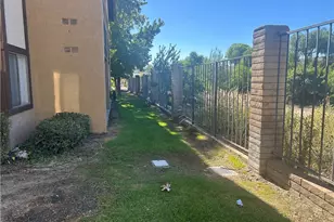 3132 Little Mountain Dr, San Bernardino, CA 92405 - Photo 15