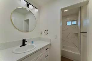 10160 Columbine Ave, Montclair, CA 91763 - Photo 15