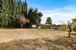 34863 Wildwood Canyon, Yucaipa, CA 92399 - Photo 15