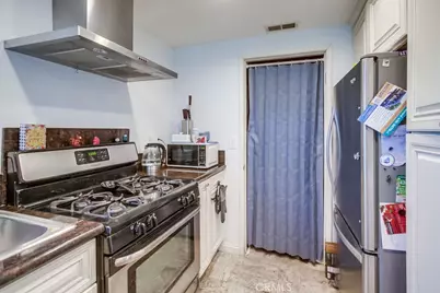 1059 Shadowridge Drive #1, Vista, CA 92081 - Photo 13