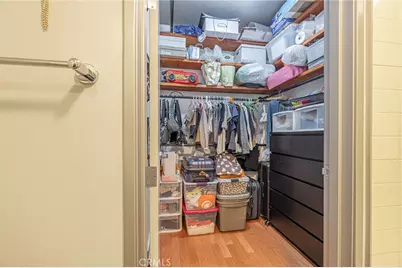 645 W 9th #301, Los Angeles, CA 90015 - Photo 9