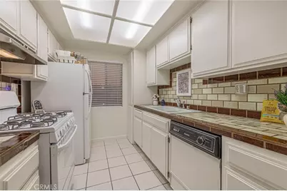 1114 San Rafael #7, Glendale, CA 91202 - Photo 5