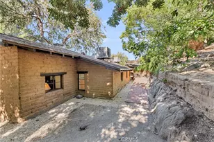 6146 Hawarden Dr, Riverside, CA 92506 - Photo 47