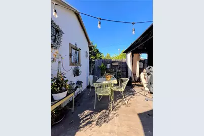1995 Genevieve, San Bernardino, CA 92405 - Photo 11