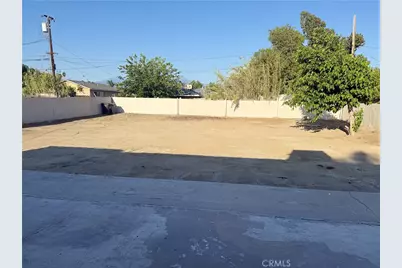 880 S State, Hemet, CA 92543 - Photo 21