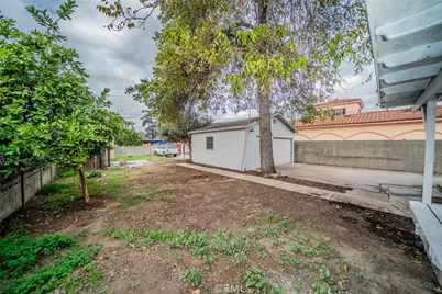 1163 N White Avenue, Pomona, CA 91768 - Photo 27