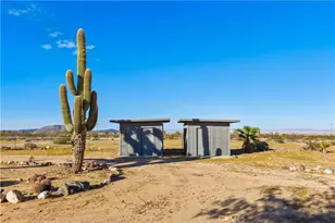 60611 Birdie Ln, Landers, CA 92285 - Photo 33