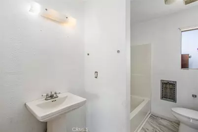 12190 Gladys, Yucaipa, CA 92399 - Photo 25