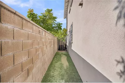 6589 Grotto Lane #3, Fontana, CA 92336 - Photo 29