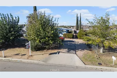 19078 Monterey, Hesperia, CA 92345 - Photo 3