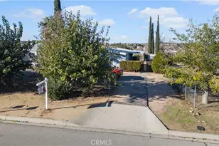 19078 Monterey, Hesperia, CA 92345 - Photo 3