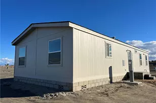 4223 Nyack, Phelan, CA 92371 - Photo 5