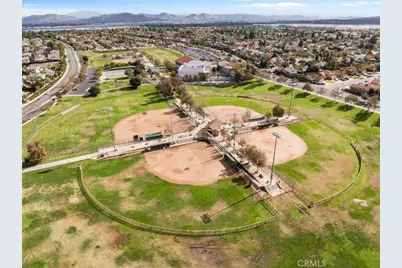 8748 Mesa Oak Drive, Riverside, CA 92508 - Photo 43