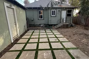 1355 N Gordon St, Pomona, CA 91768 - Photo 47