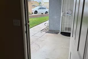 43970 Moonlighting, Hemet, CA 92544 - Photo 7