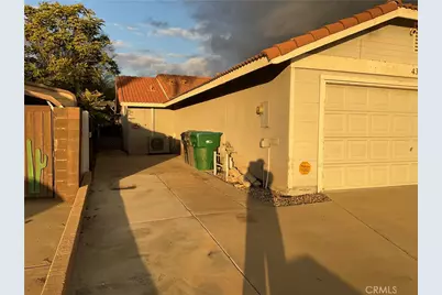 43970 Moonlighting, Hemet, CA 92544 - Photo 3