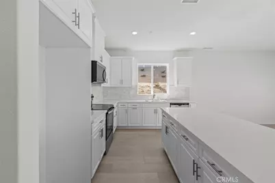 27341 Denali Court, Corona, CA 92883 - Photo 9