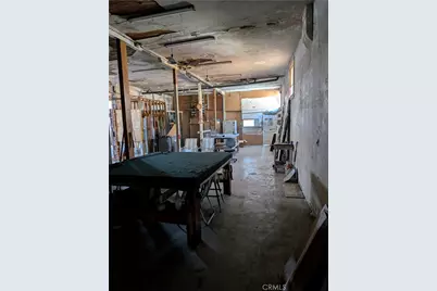 1071 Center Street, Riverside, CA 92507 - Photo 15