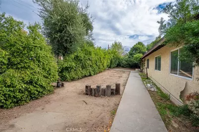 1425 39th, San Bernardino, CA 92404 - Photo 3
