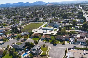 255 W Valencia, Rialto, CA 92376 - Photo 33