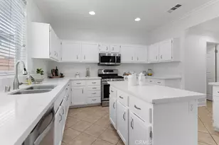 15611 Kadota, Victorville, CA 92395 - Photo 19
